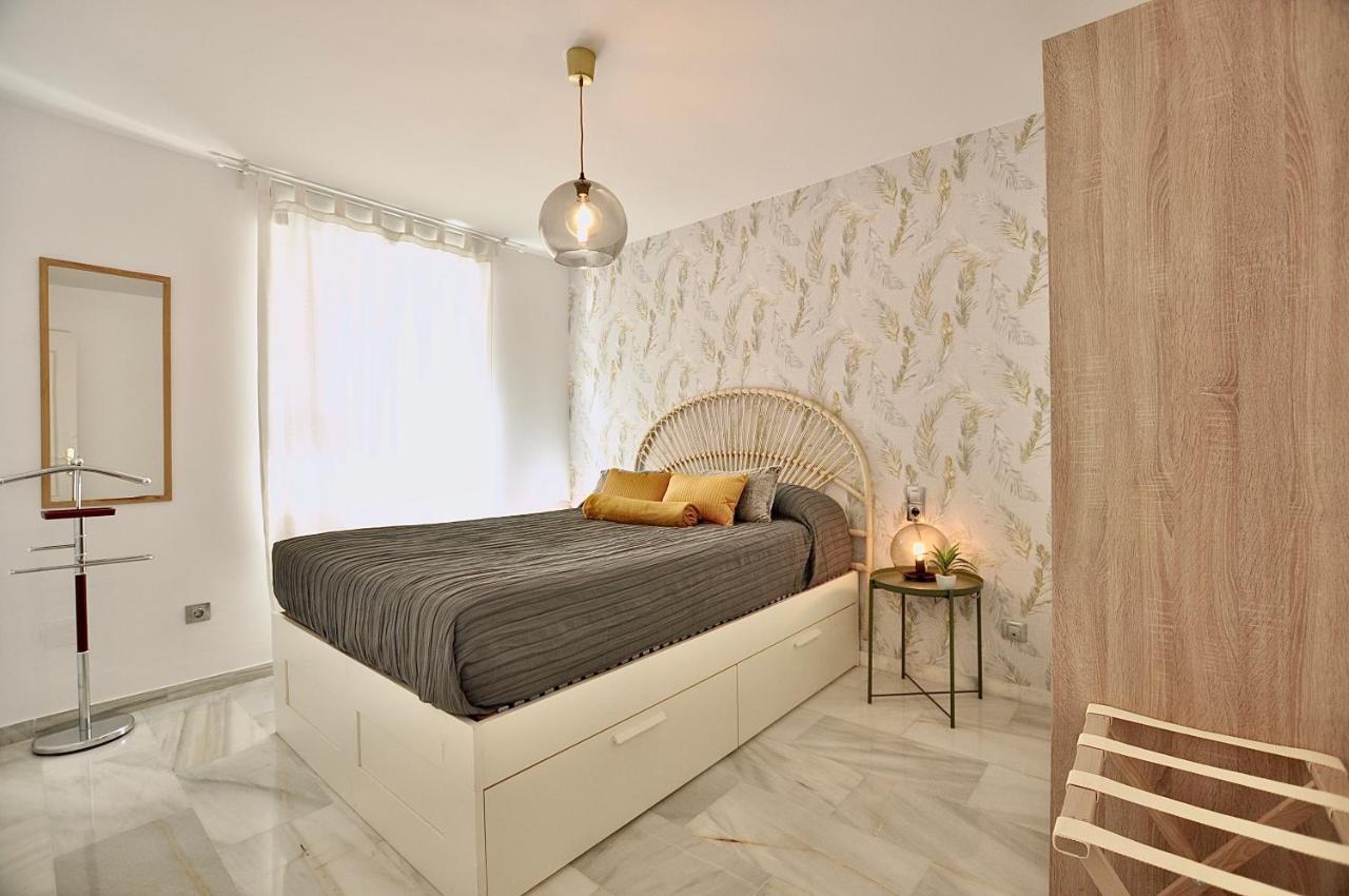 Luminoso Y Coqueto Apartamento Con Jardin Málaga Dış mekan fotoğraf